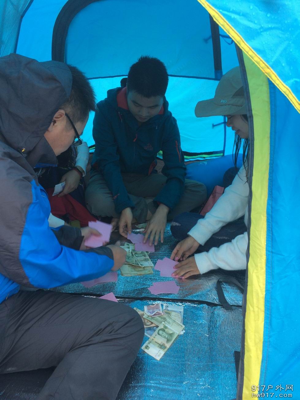 冷了，来哥给你温暖