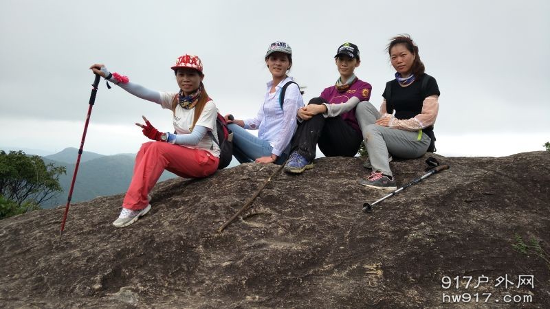 此路是我们开，要从此路过，留下男人来。