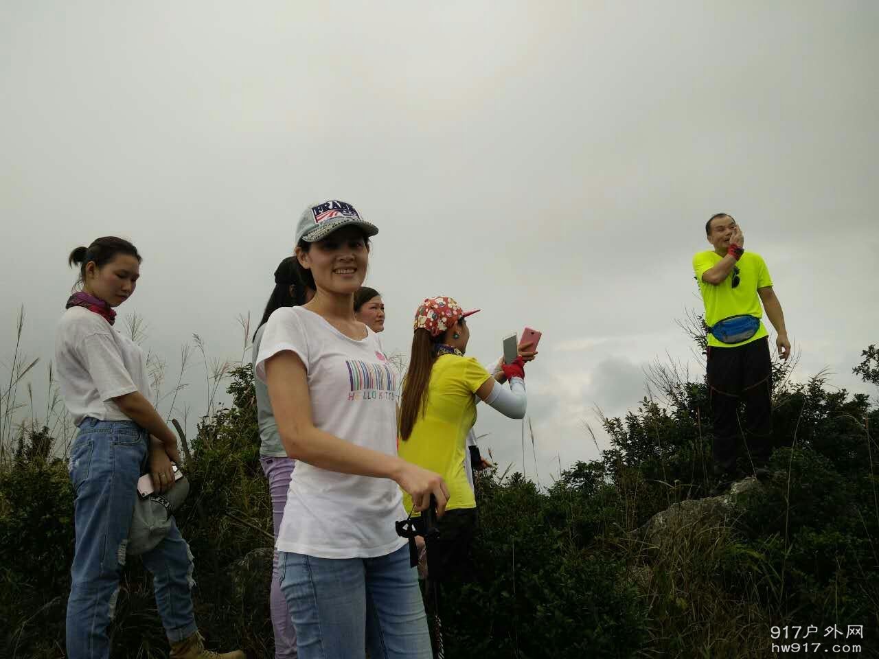 我不告诉你们镜头在这边