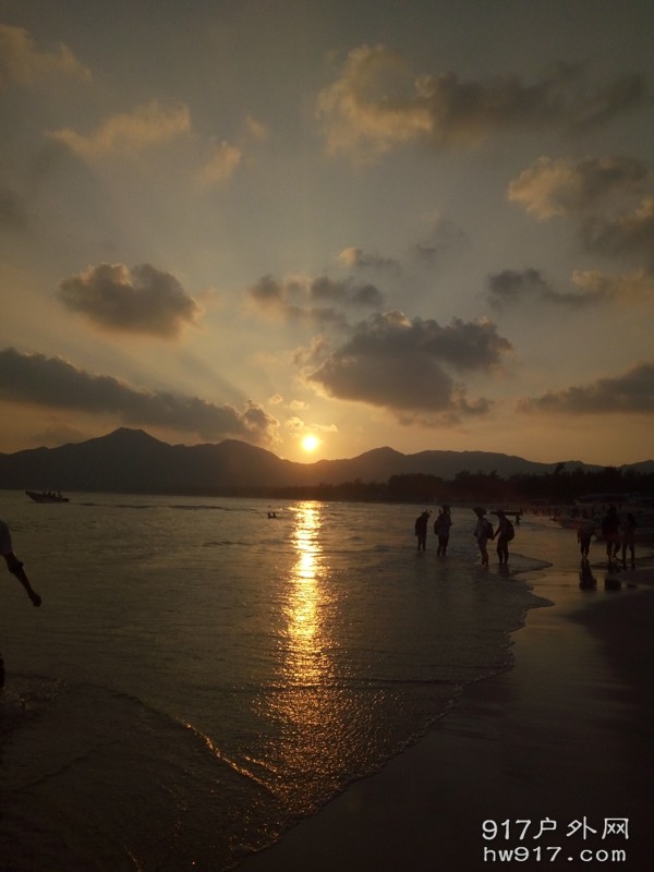 夕阳无限好，哪怕近黄昏！