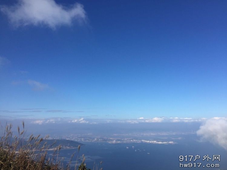 不断前行只为看到这美丽的风景，当你登上最高峰看着哪脚底下的美景，那种心情，那种兴奋，那种愉悦感完全是 ...