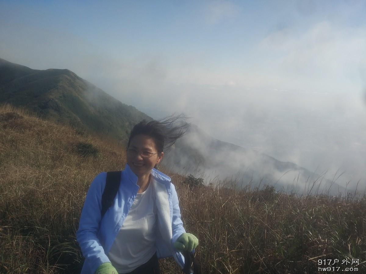 感觉要被吹飞了