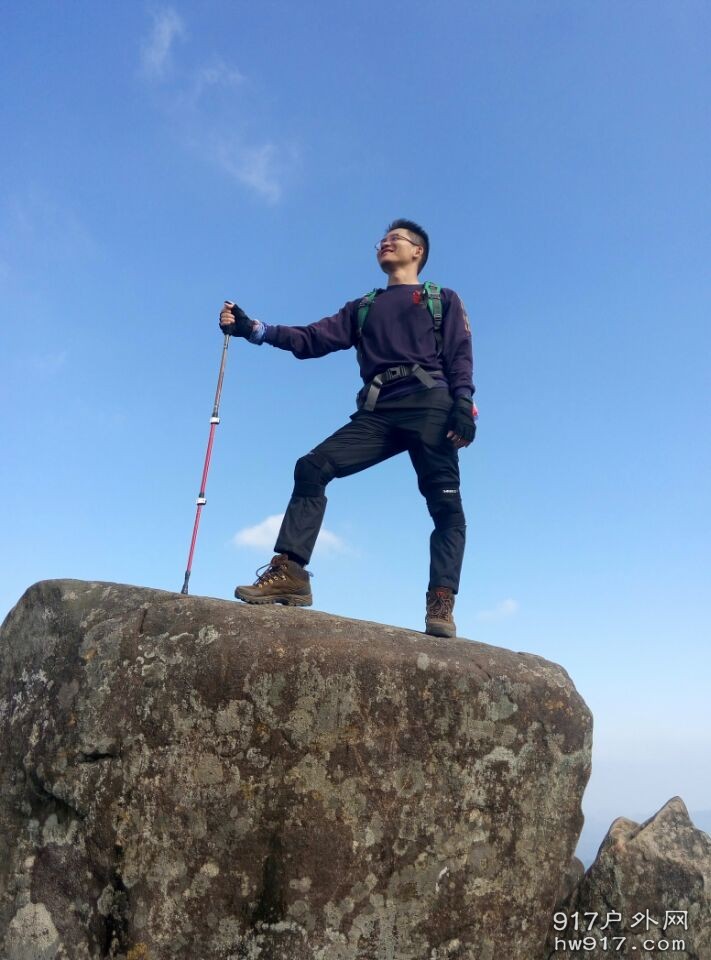 离天空又近了点