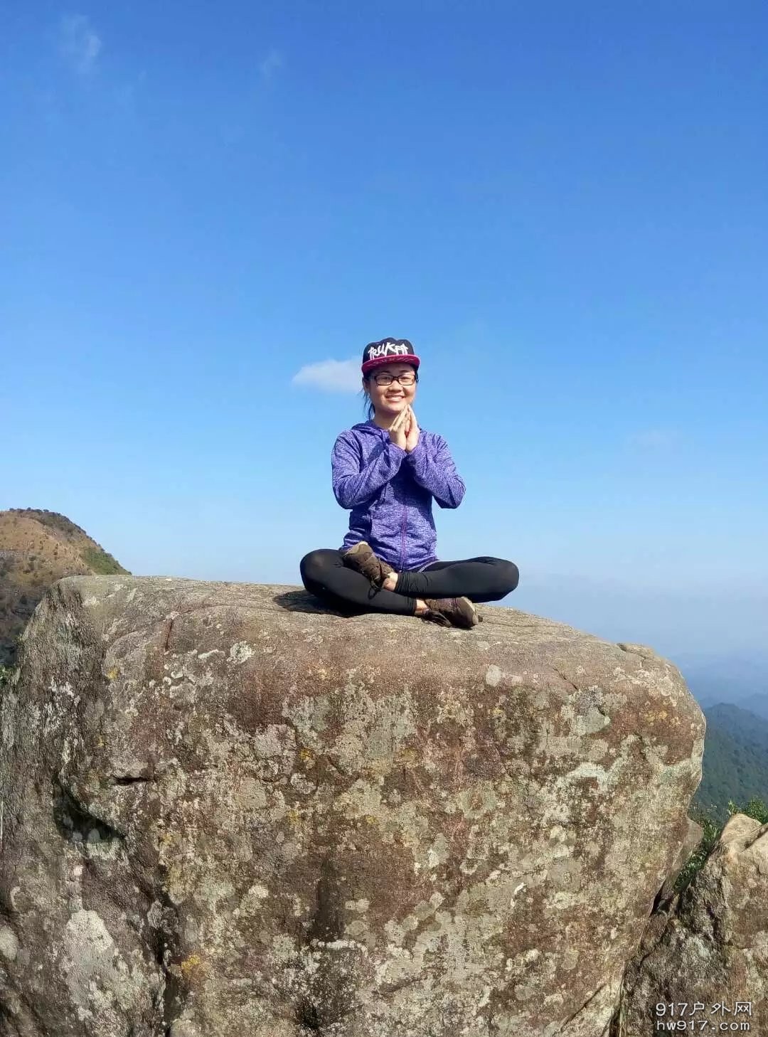 这妞好像得道了