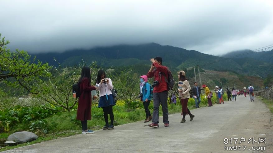 置身于此，爽也