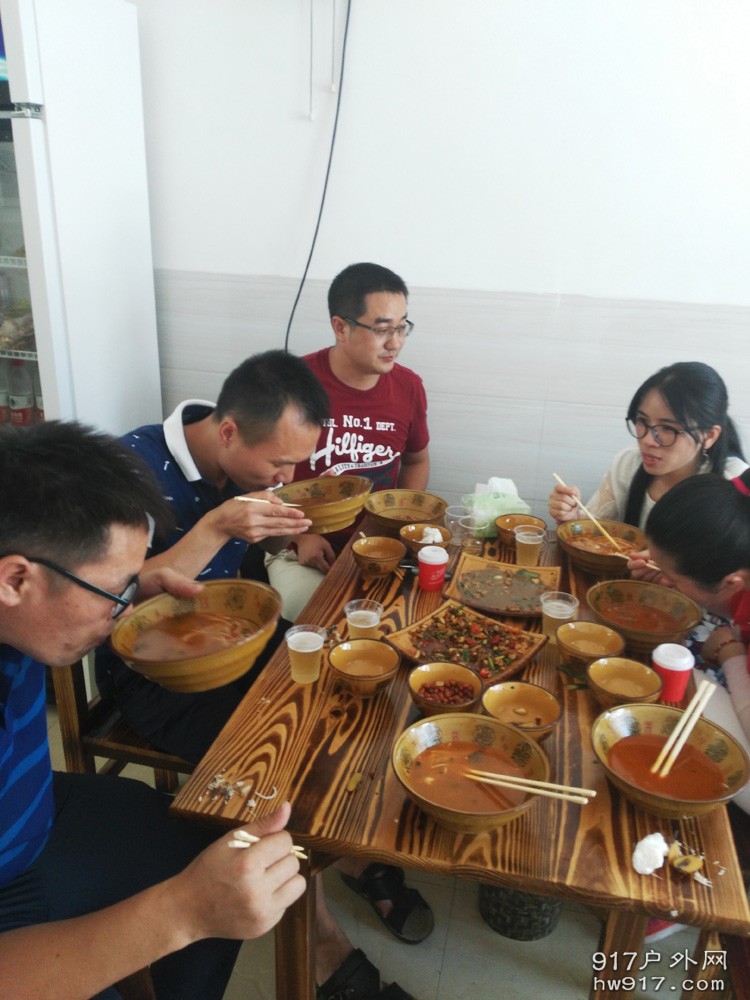 一扫而光的我们真的饿了