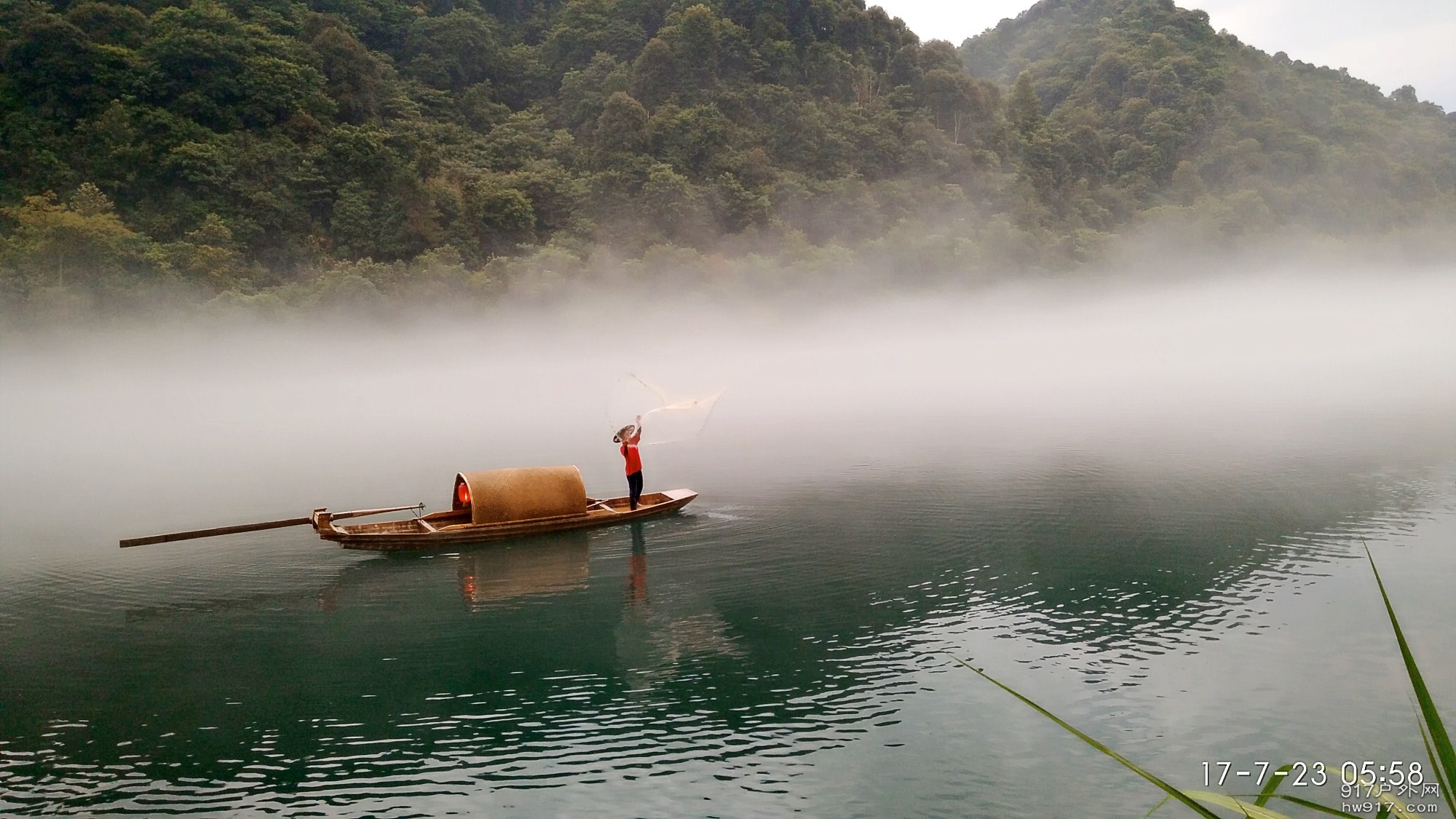 轻舟薄雾 (10).jpg