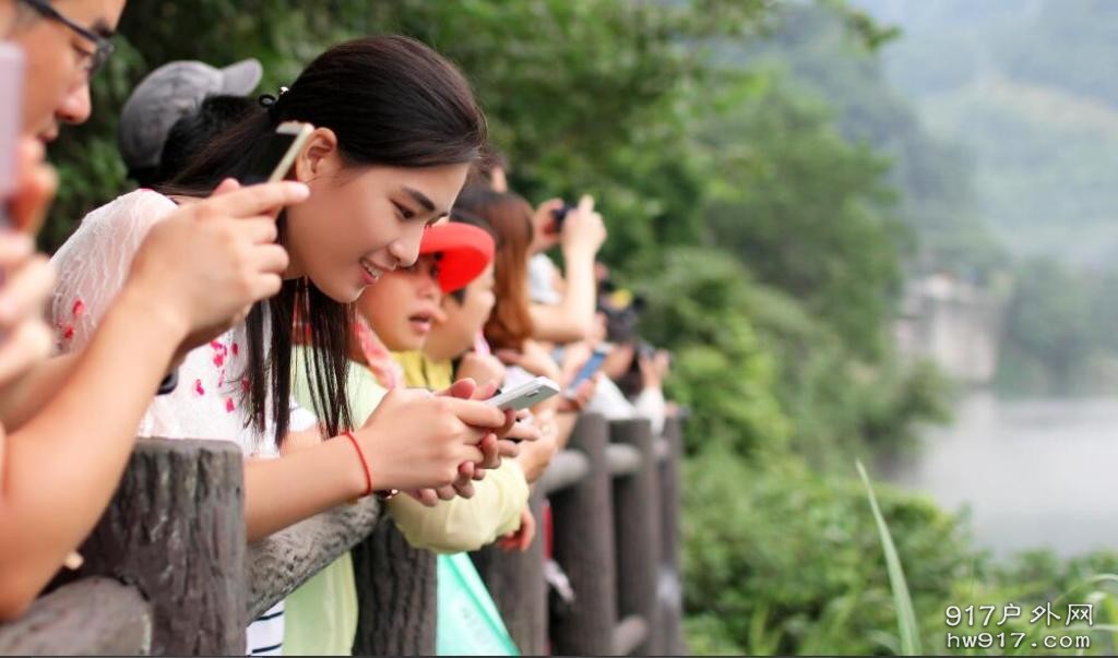 被抓拍的阳光，是那么的美