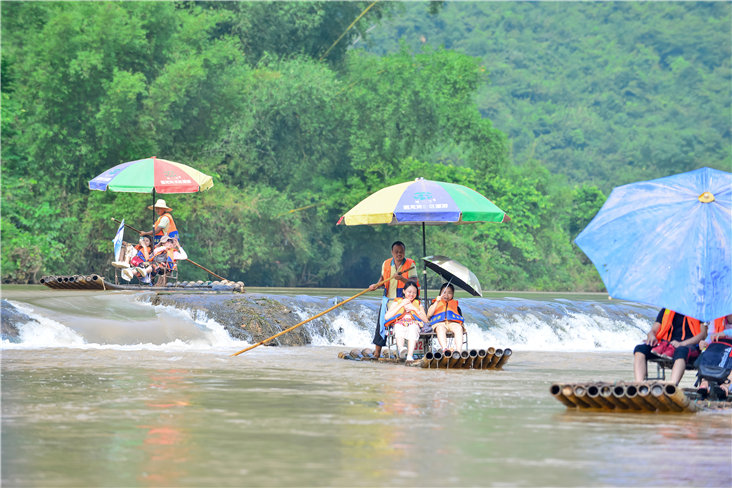 遇龙河漂流，美的不要不要的
