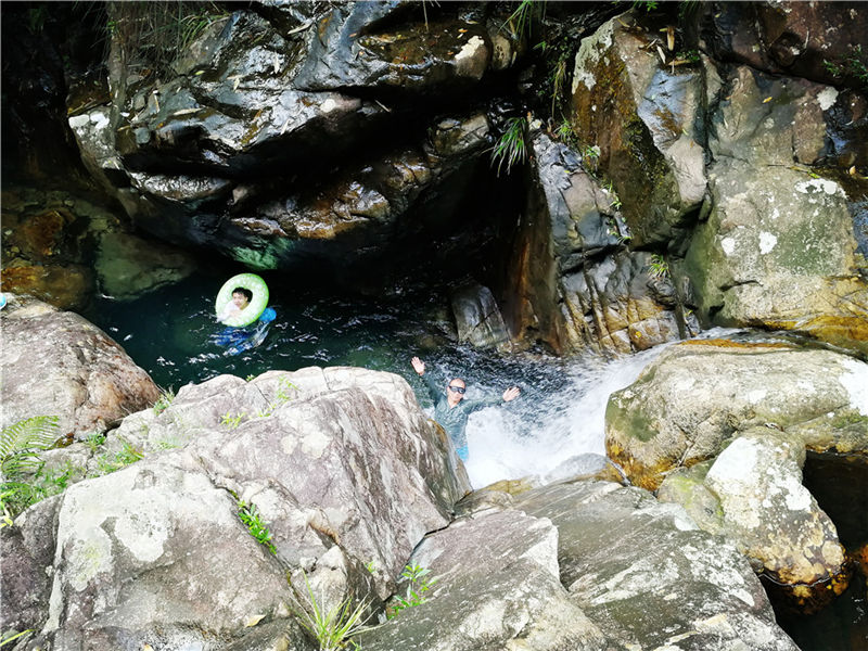 潭子戏水 (1).jpg