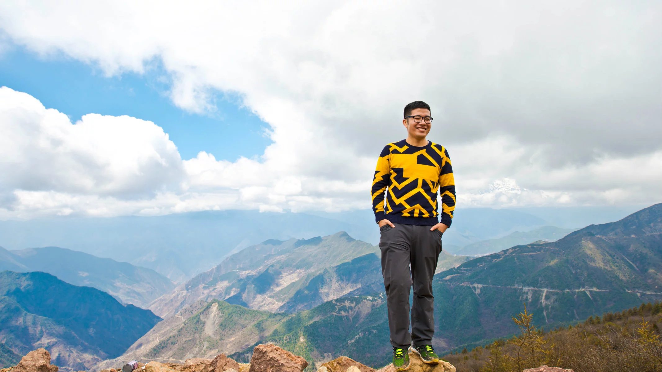 PS：照片是很很瘦时候的照片，现在已经胖的惨不忍睹了。