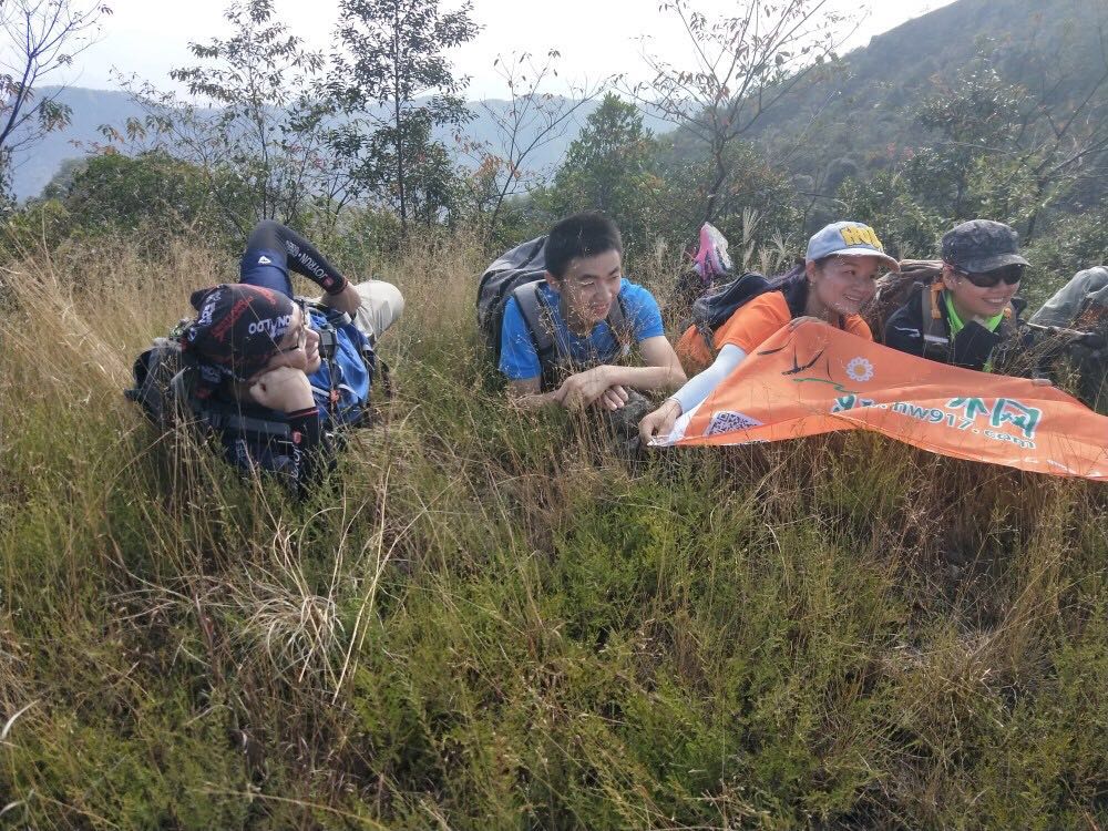 滚草坡的姿势都是那么骚