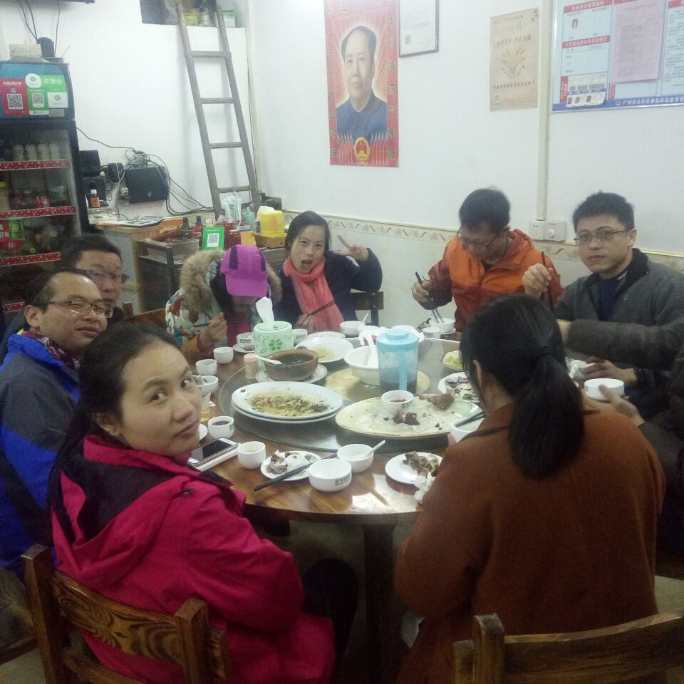 最后美食结束了一天愉快旅行，期待下一次的相遇