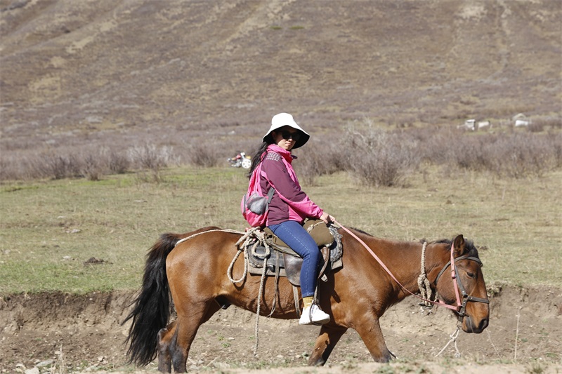 骑马 (2).JPG